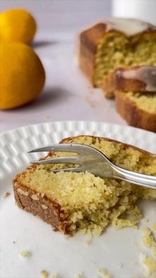 Desde hoy disfruta de nuestro Cake Navideño 🎄 y Cake de Naranja 🍊 en todos los @supermercadossantamaria de Quito 😃 Aprovecha esta época para compartir estas delicias con familia y amigos 🧺💜

#LaCanasta #navidad #épocadelaño  #cake #cakenavideno #cakedenaranja #dulces #dulzura #amor #regalo #Compartir #cena #amigos #felicidad #familia #Antojo #Comida #festejo #Hojaldre #Sueñosdehojaldre #Sabordehogar